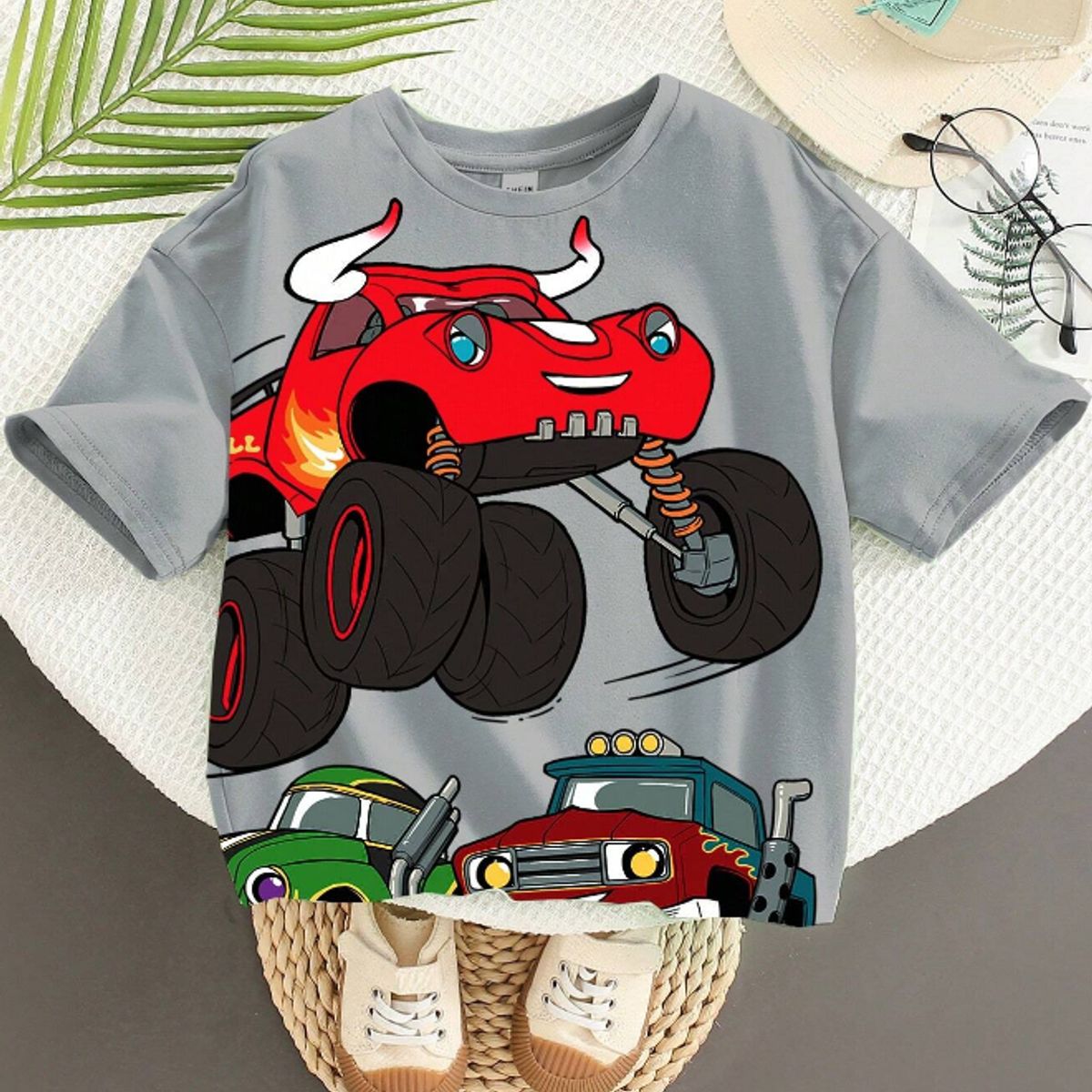 KIRAMA CLOTHING STORE - Camiseta Infantil “Bull Monster Truck”  Gris con Diseño Animado