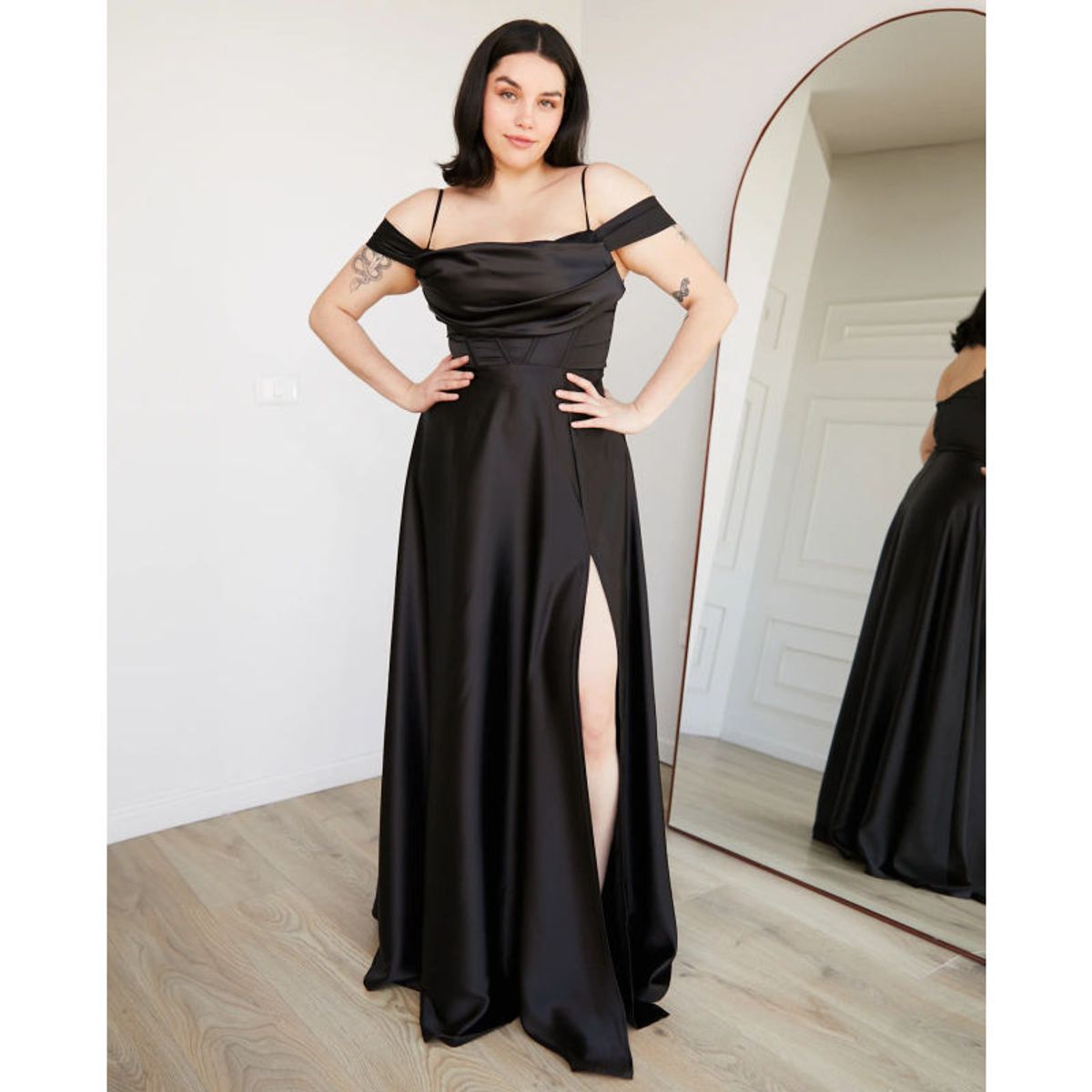 MI PLACARD - Vestido Largo de Fiesta Atenea Corset Negro