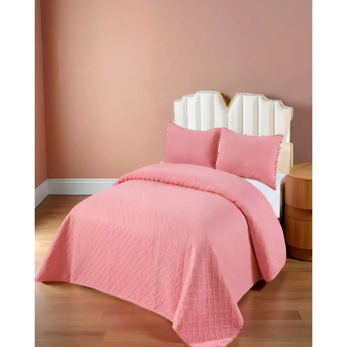 GENERICO - CUBRECAMA UNICOLOR CON POMPON KING COLOR ROSADO