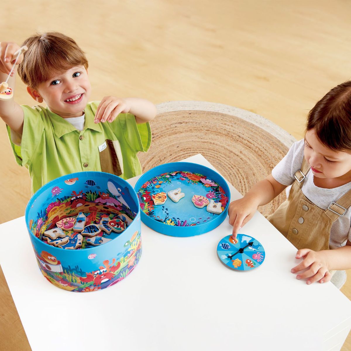 HAPE - Juego de pesca magnética