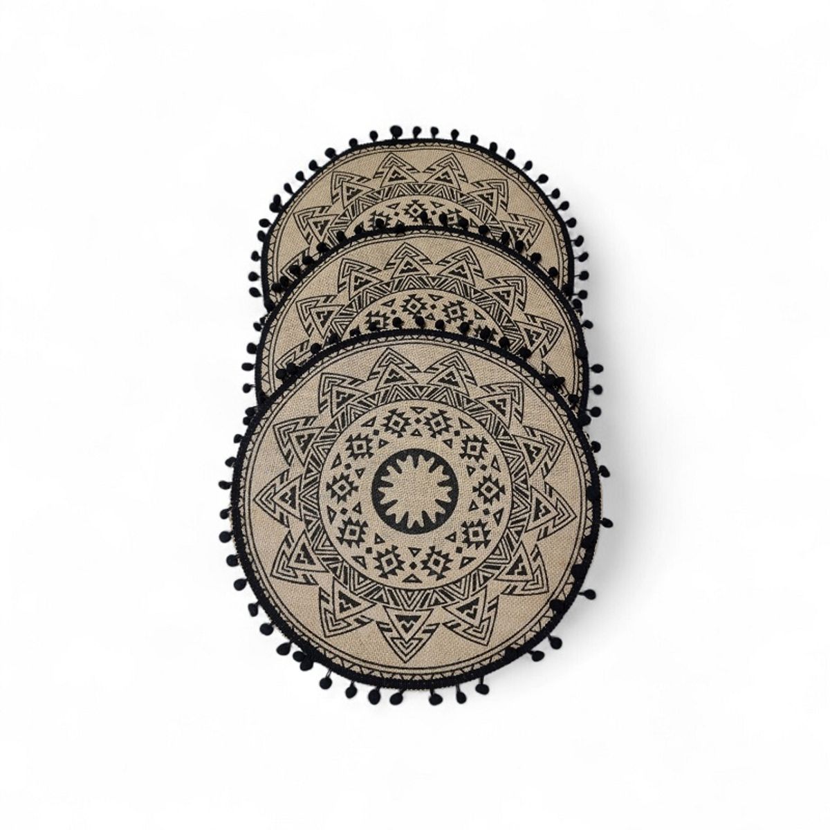 GENERICO - INDIVIDUALES DE MESA CON DECORACION DE POMPONES