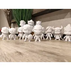GENERICO - Set completo de superheroes 14 figuras Chibi