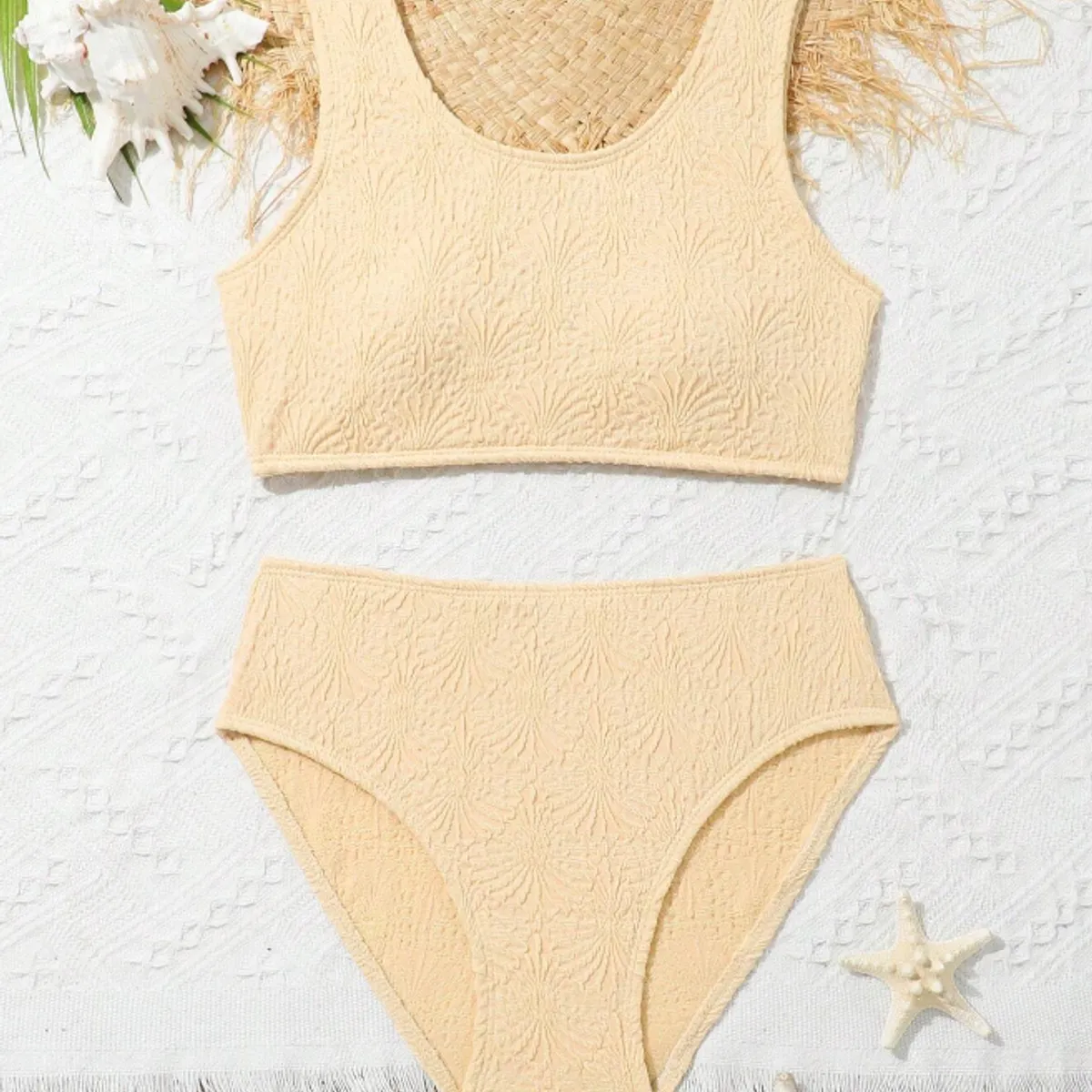 KIRAMA CLOTHING STORE - Bikini Infantil Texturizado Liso con Braguita Natural  Amarillo