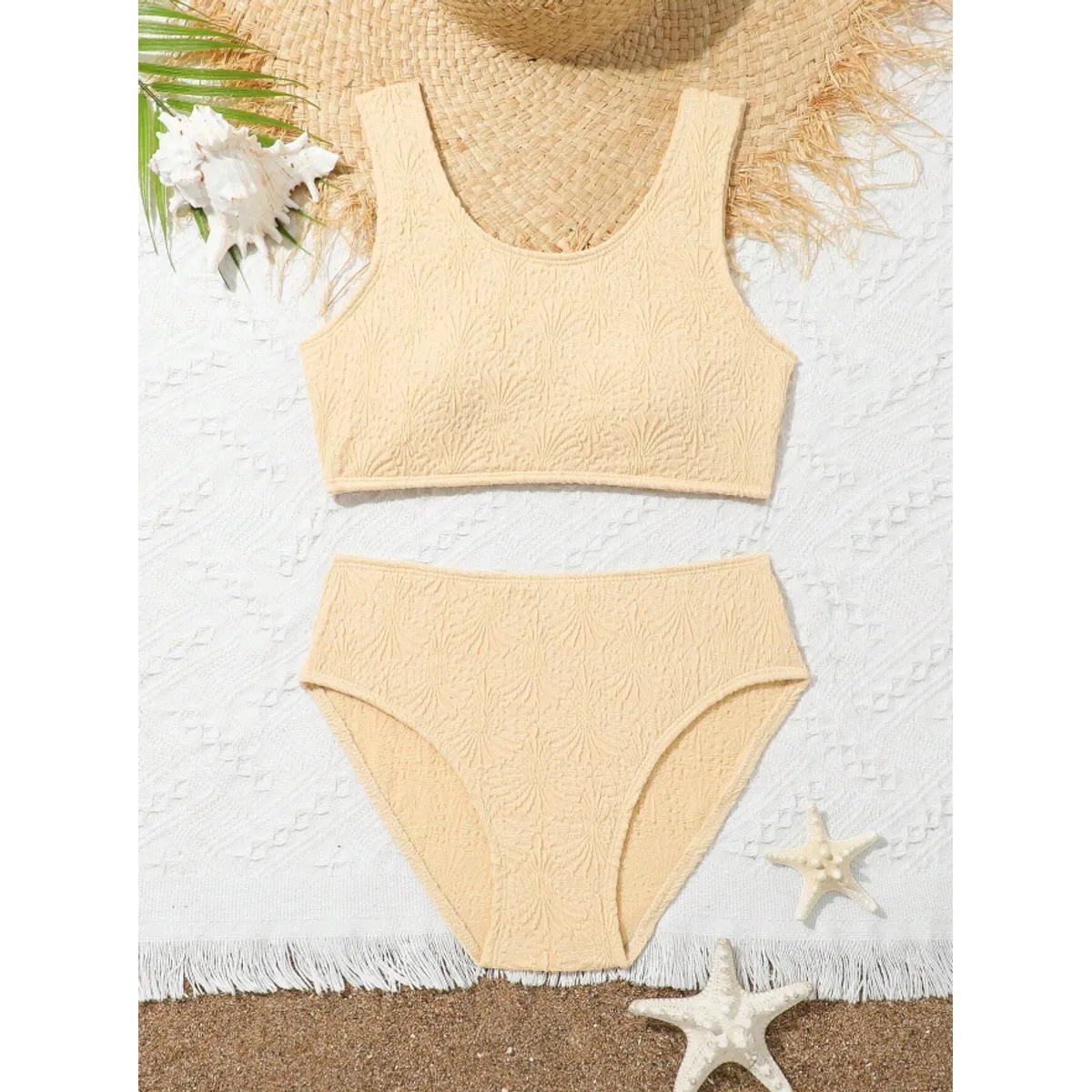 KIRAMA CLOTHING STORE - Bikini Infantil Texturizado Liso con Braguita Natural  Amarillo