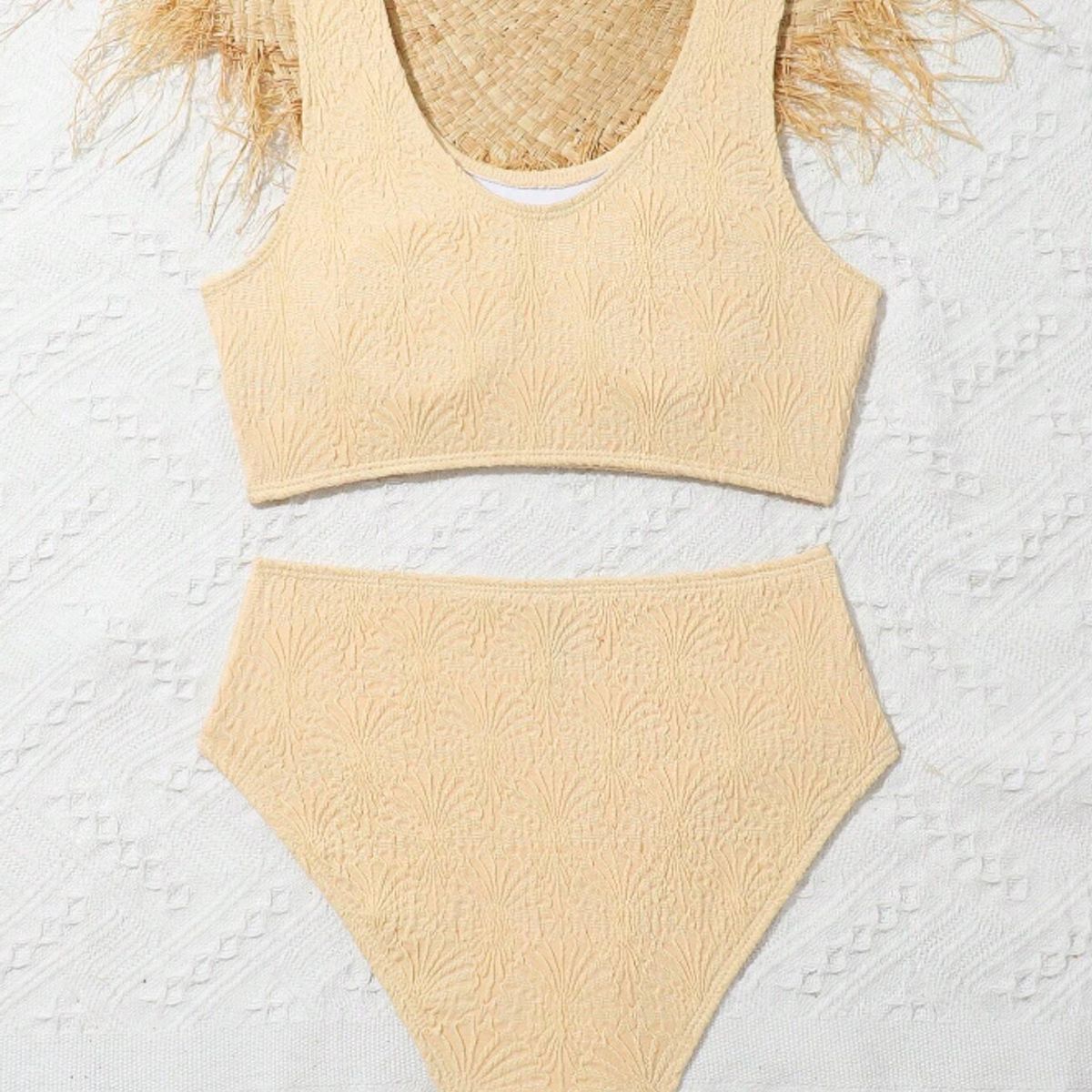 KIRAMA CLOTHING STORE - Bikini Infantil Texturizado Liso con Braguita Natural  Amarillo