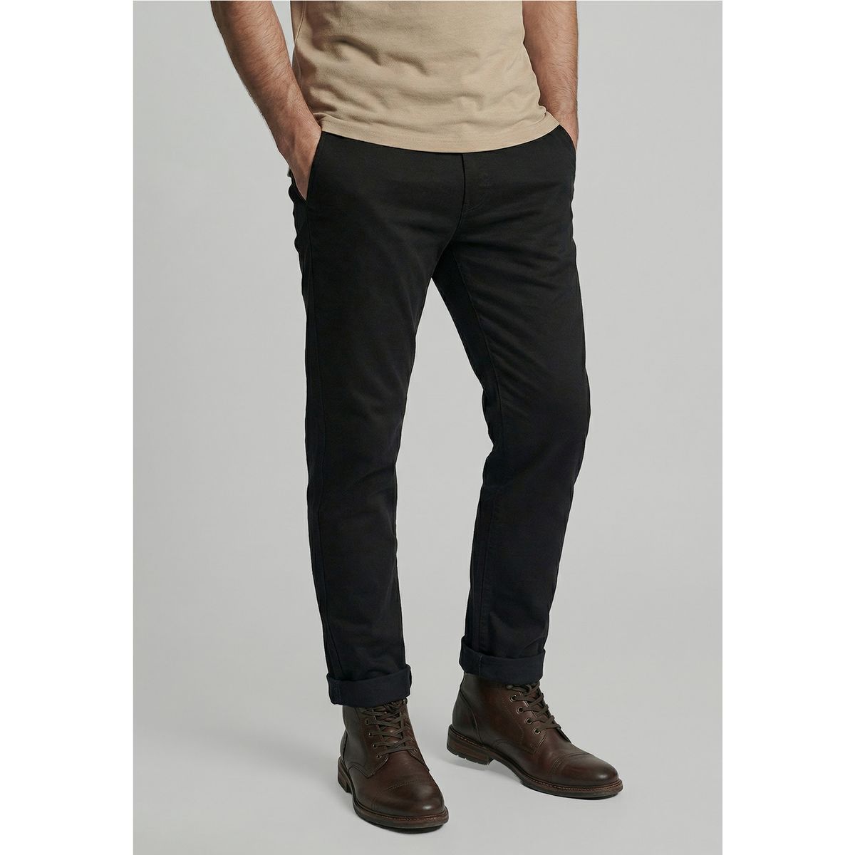 FEROUCH - Pantalón Twill Slim /31 Black Ferouch