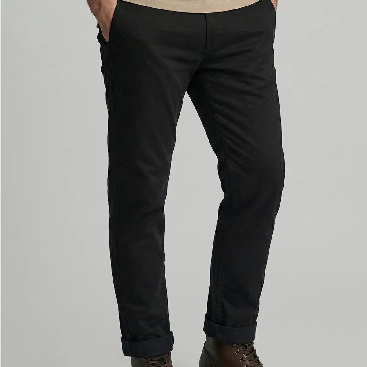 FEROUCH - Pantalón Twill Slim /31 Black Ferouch