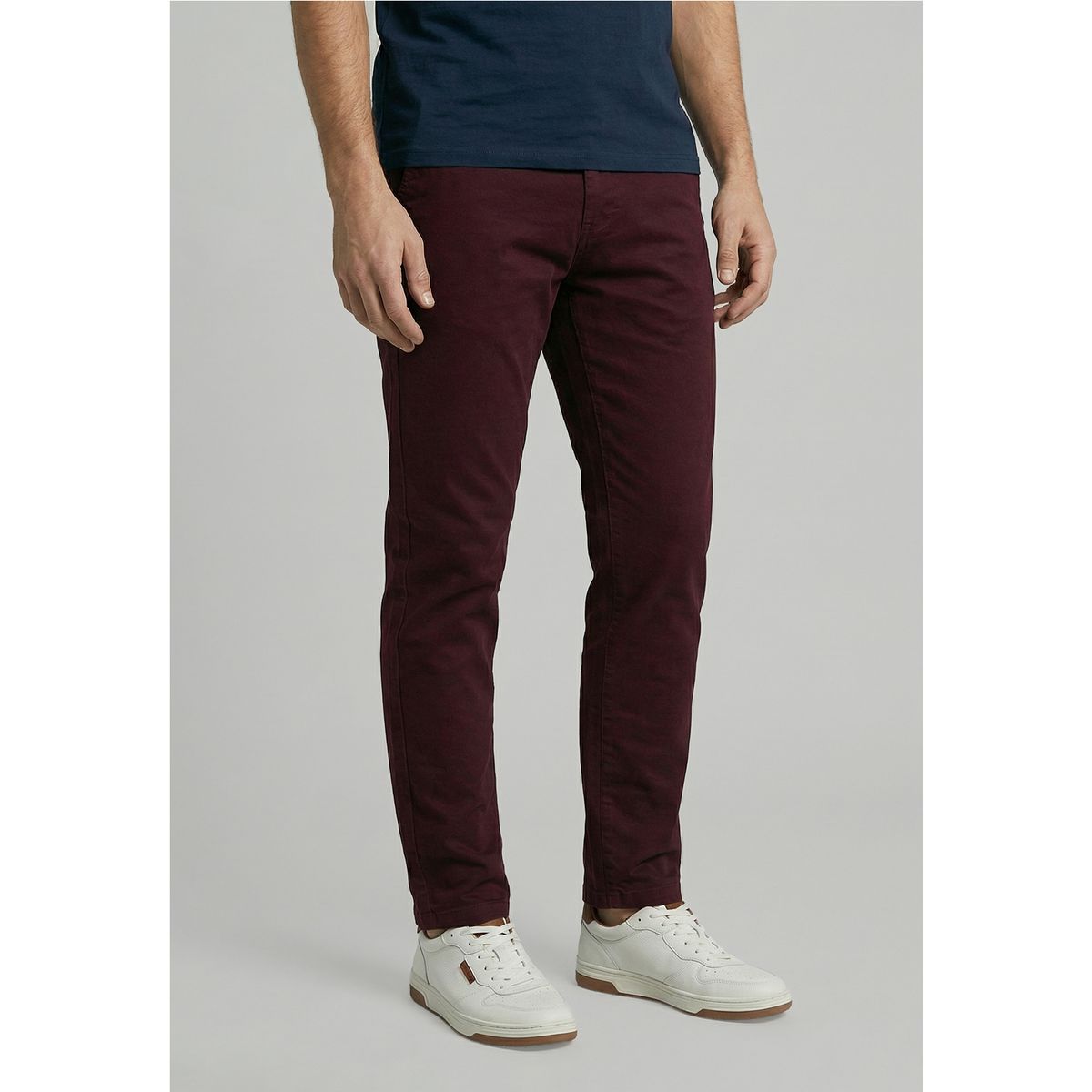 FEROUCH - Pantalón Twill Slim /33 Wine Ferouch