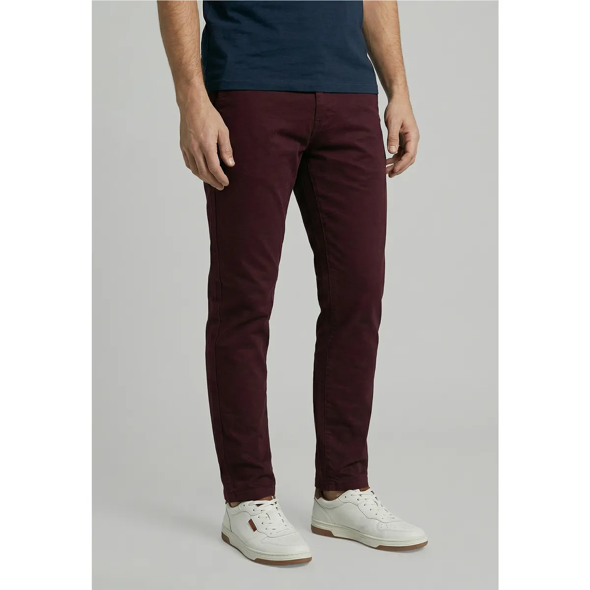 FEROUCH - Pantalón Twill Slim /33 Wine Ferouch