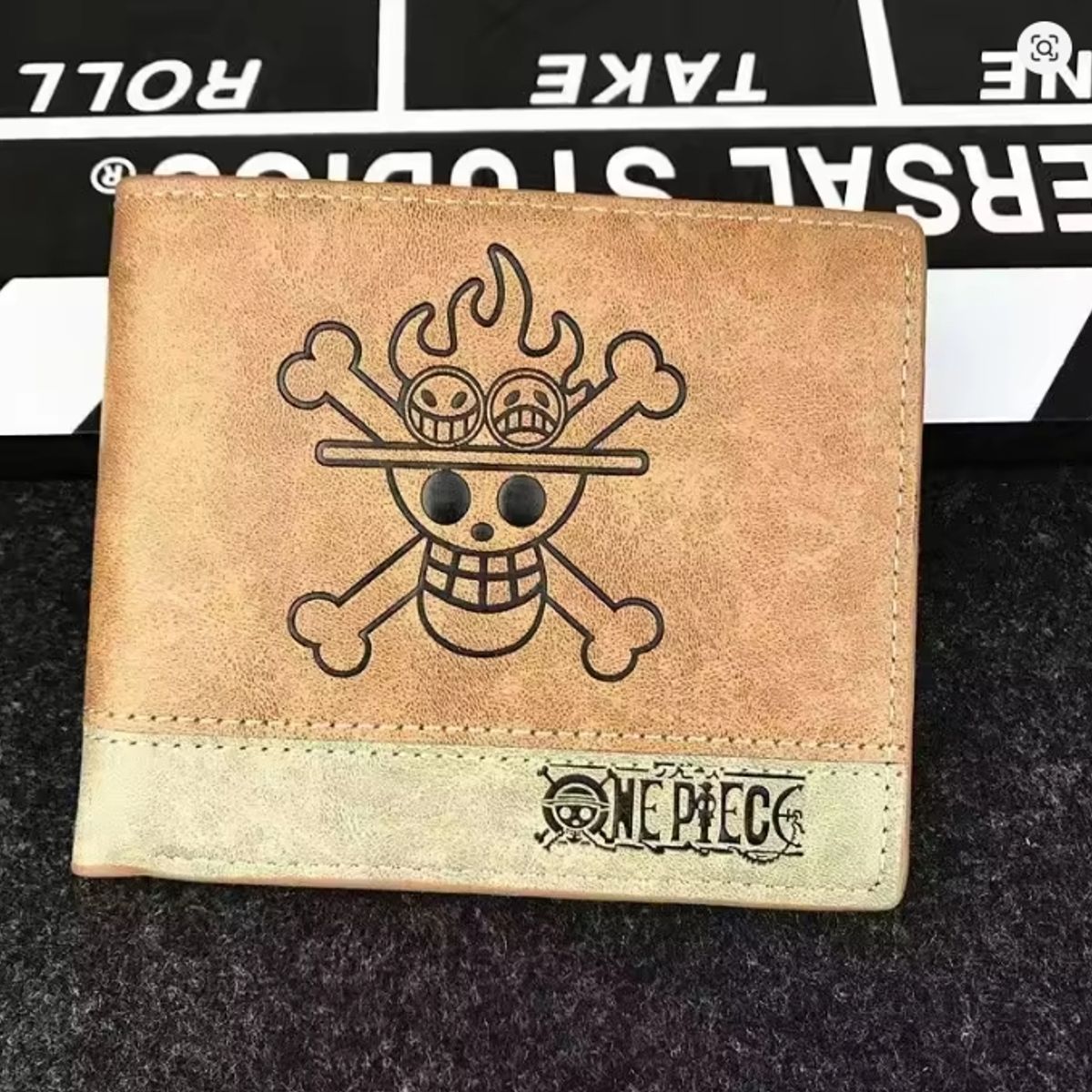 GENERICO - Tarjetero Billetera One Piece Portgas D. Ace Fuego Anime