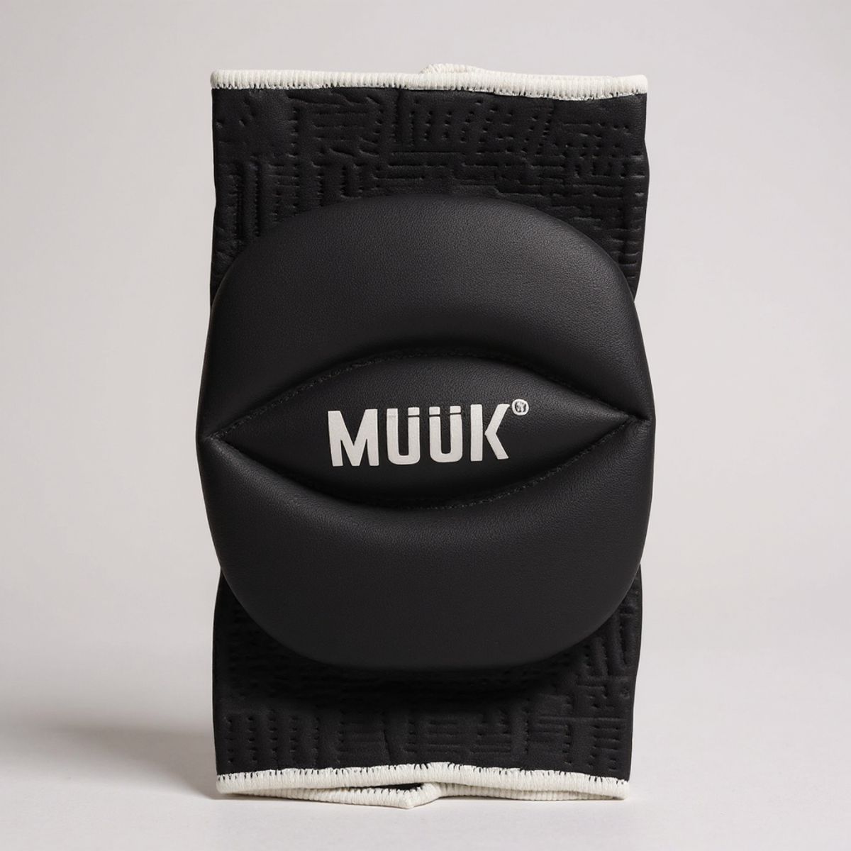 MUUK - RODILLERA MUUK CLASICA NEGRA M