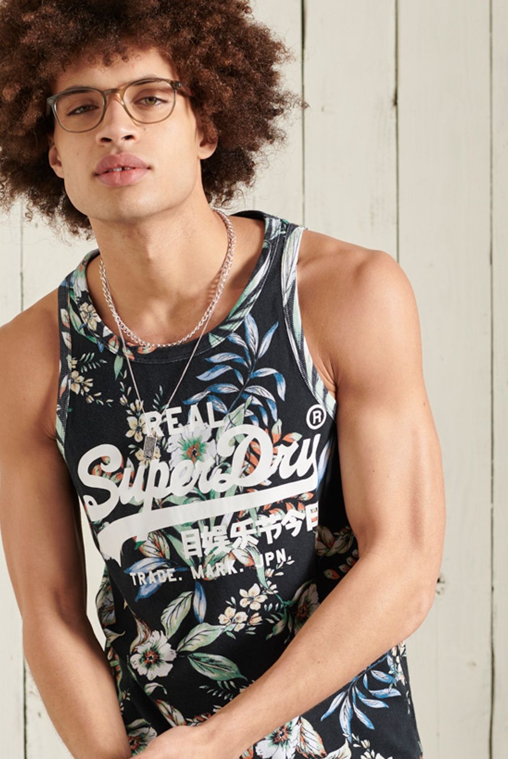 SUPERDRY - Polera Sin Manga Hombre