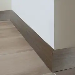 DOER - Guardapolvo PVC 24mt x 6cm 12mm Gris moka