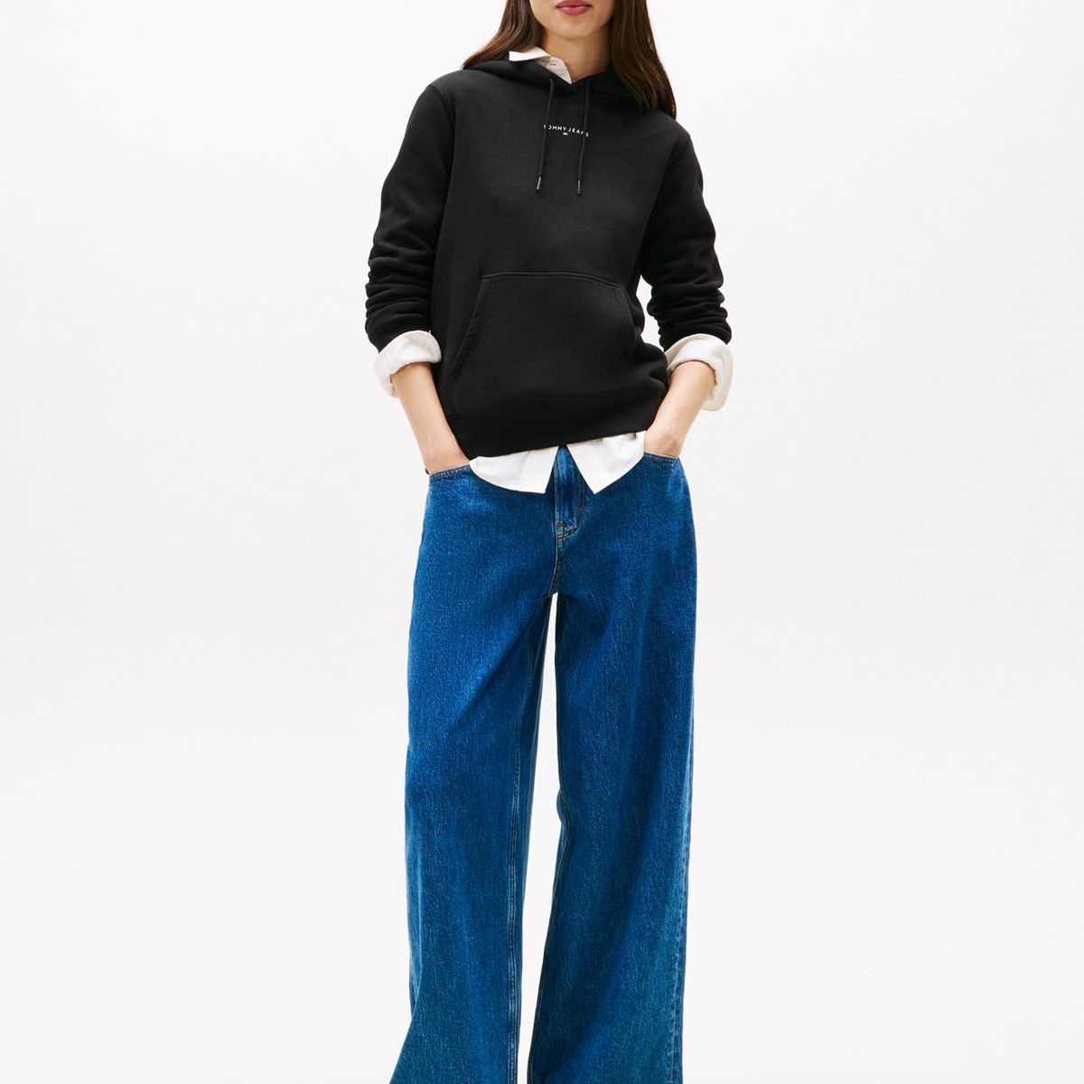 TOMMY HILFIGER - Polerón Hoodie Con Logo Lineal Negro Tommy Jeans