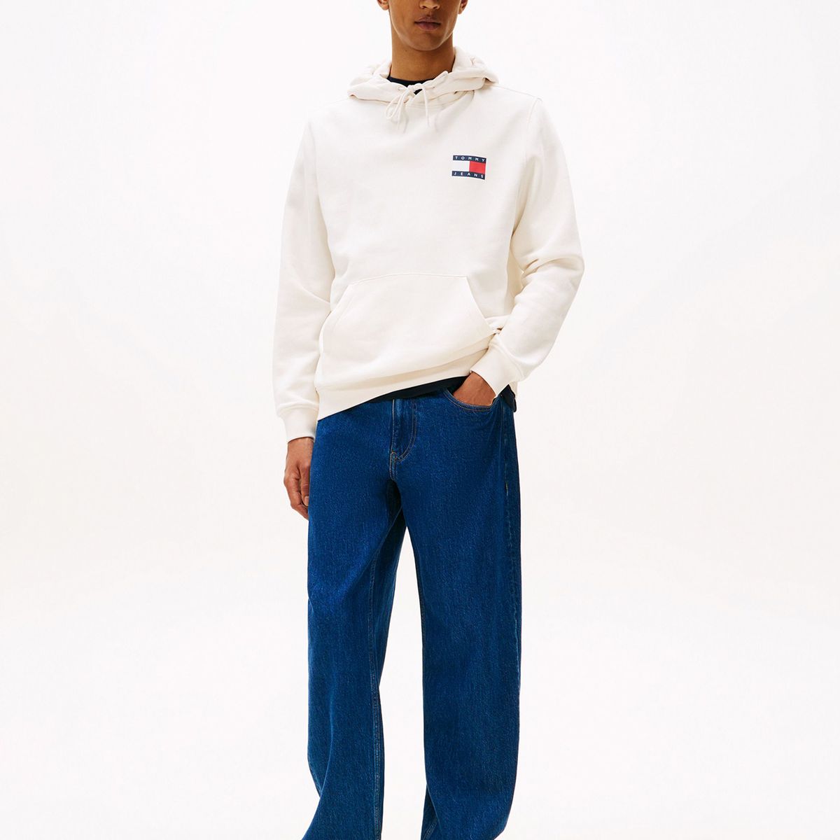 TOMMY HILFIGER - Polerón Hoodie Essential Con Logo Blanco Tommy Jeans