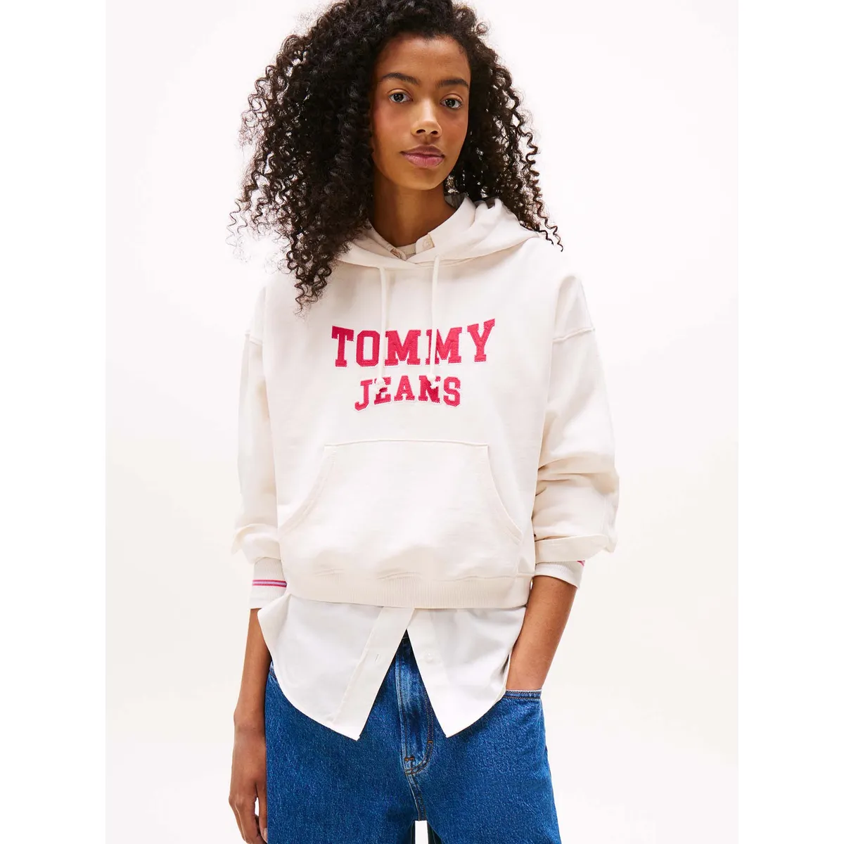TOMMY HILFIGER - Polerón Hoodie Crop Relaxed Con Logo Blanco Tommy Jeans