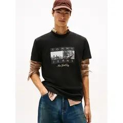 TOMMY HILFIGER - Polera Photo Flag Logo Regular Fit Negro Tommy Jeans