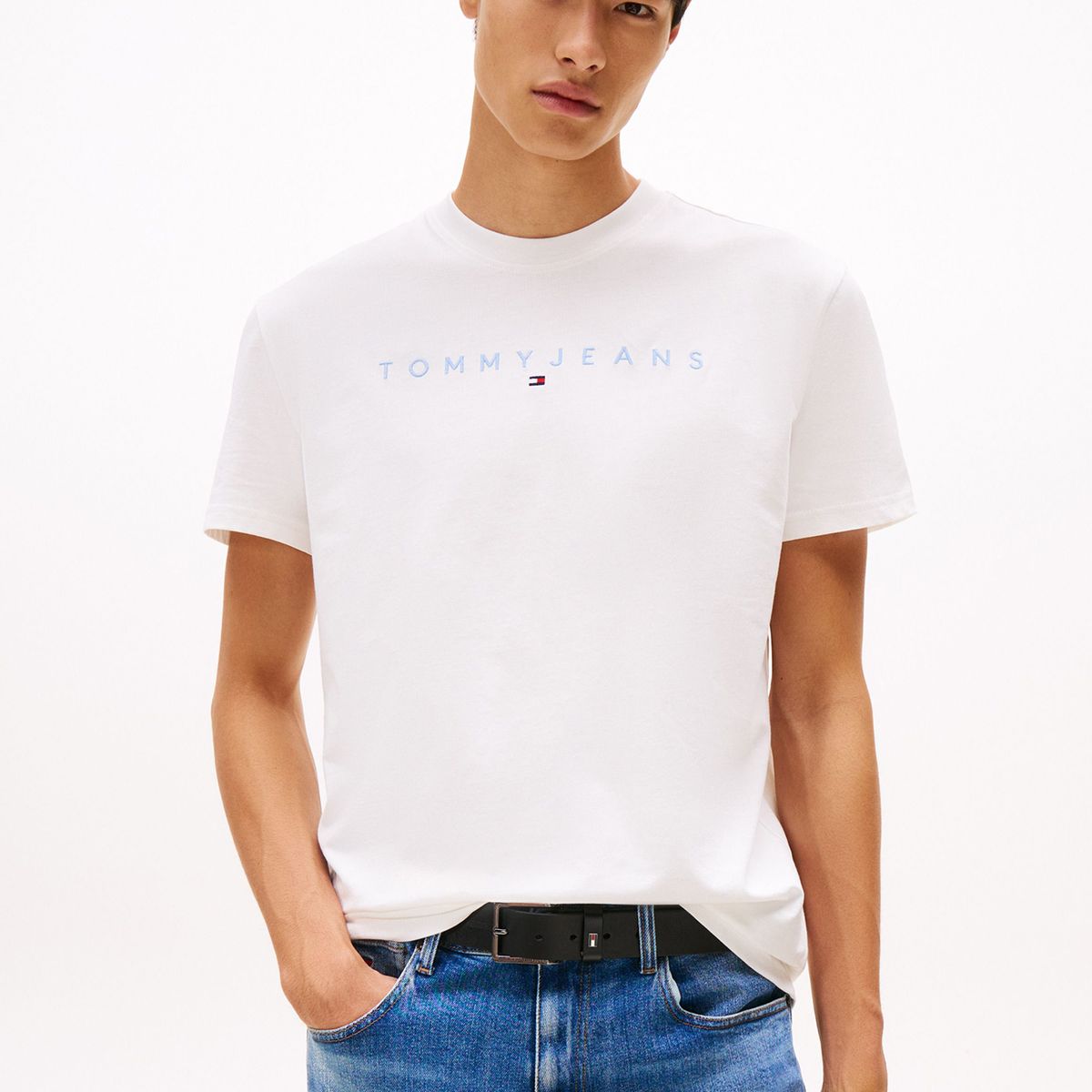 TOMMY HILFIGER - Polera Con Logo Lineal Blanco Tommy Jeans