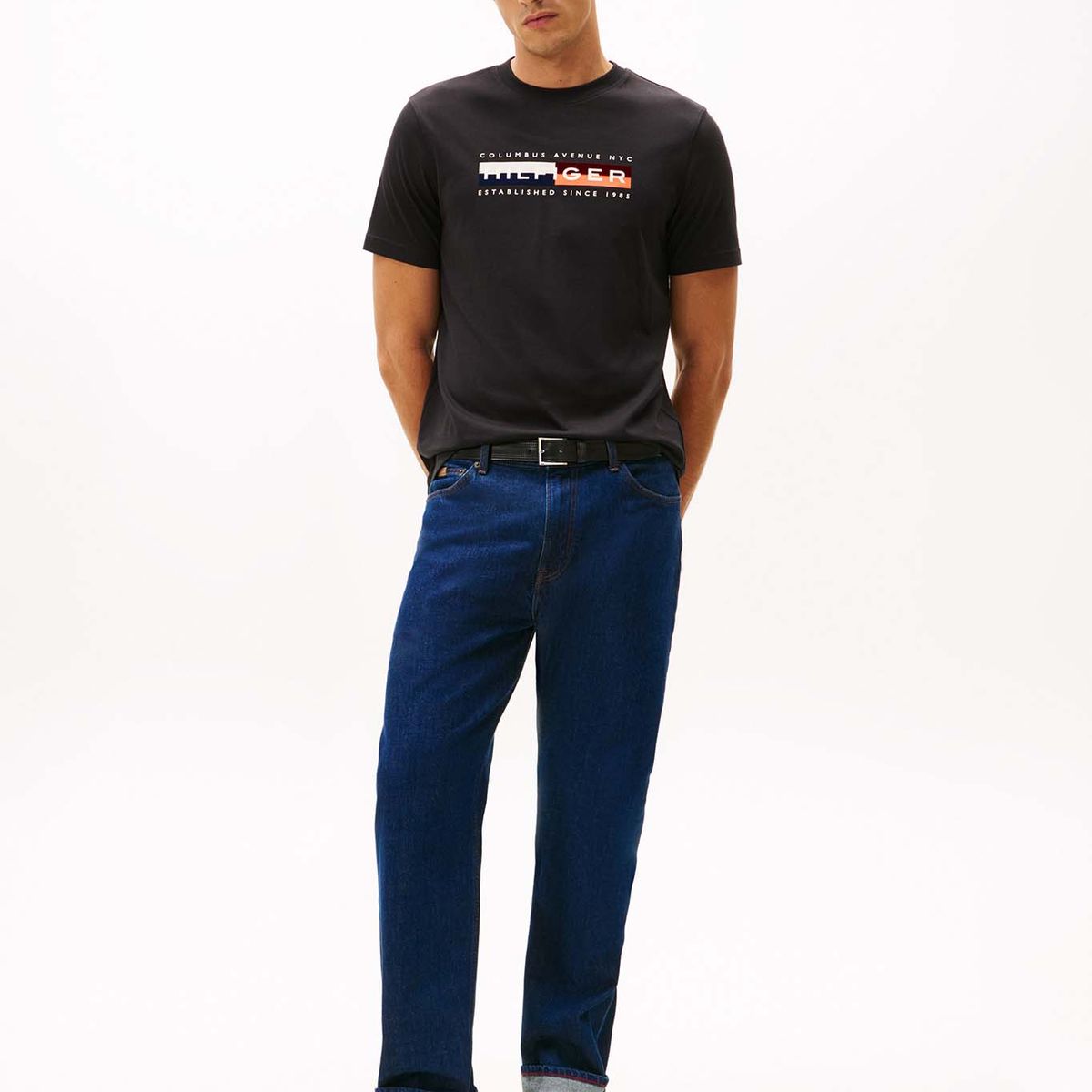 TOMMY HILFIGER - Polera Colour Block Graphic Logo Negro Tommy Hilfiger