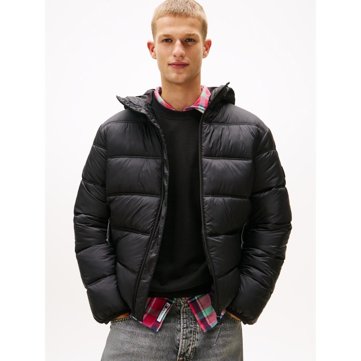 TOMMY HILFIGER - Parka Acolchada Hooded Con Logo Negro Tommy Jeans