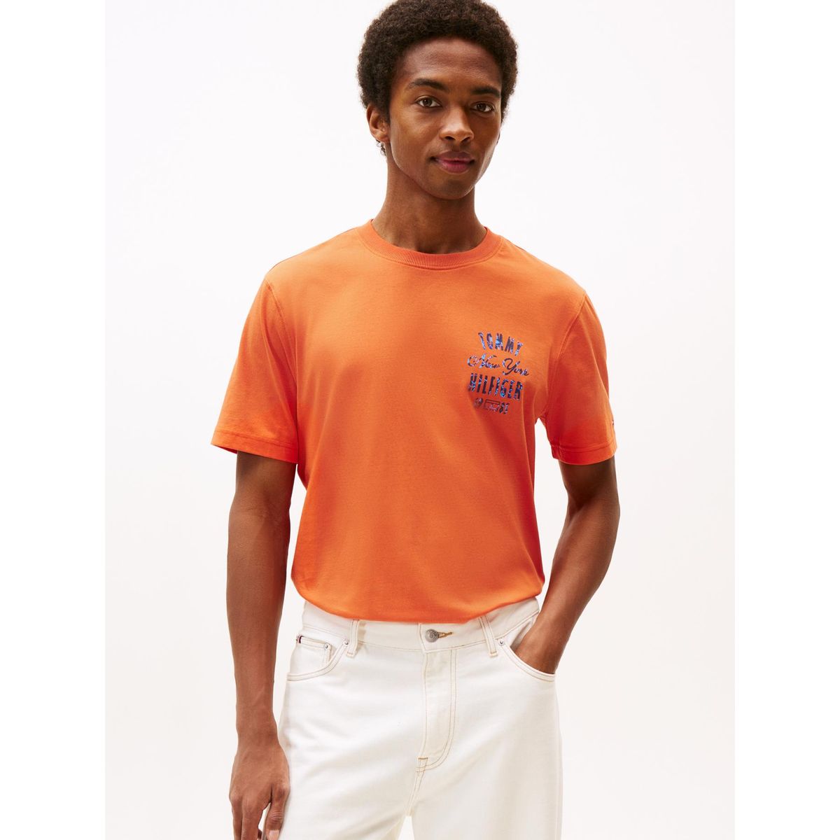 TOMMY HILFIGER - Polera Con Logo Gráfico Regular Fit Naranja Tommy Hilfiger