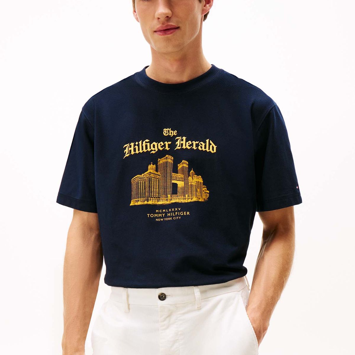 TOMMY HILFIGER - Polera Skyline Logo Relaxed Fit Azul Tommy Hilfiger