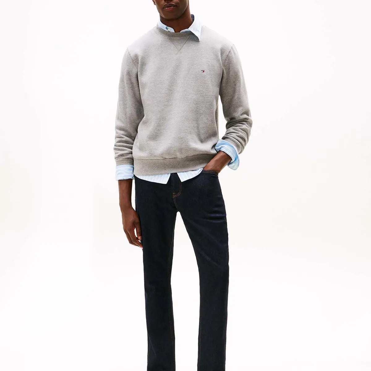 TOMMY HILFIGER - Polerón Essential Con Logo Gris Tommy Hilfiger
