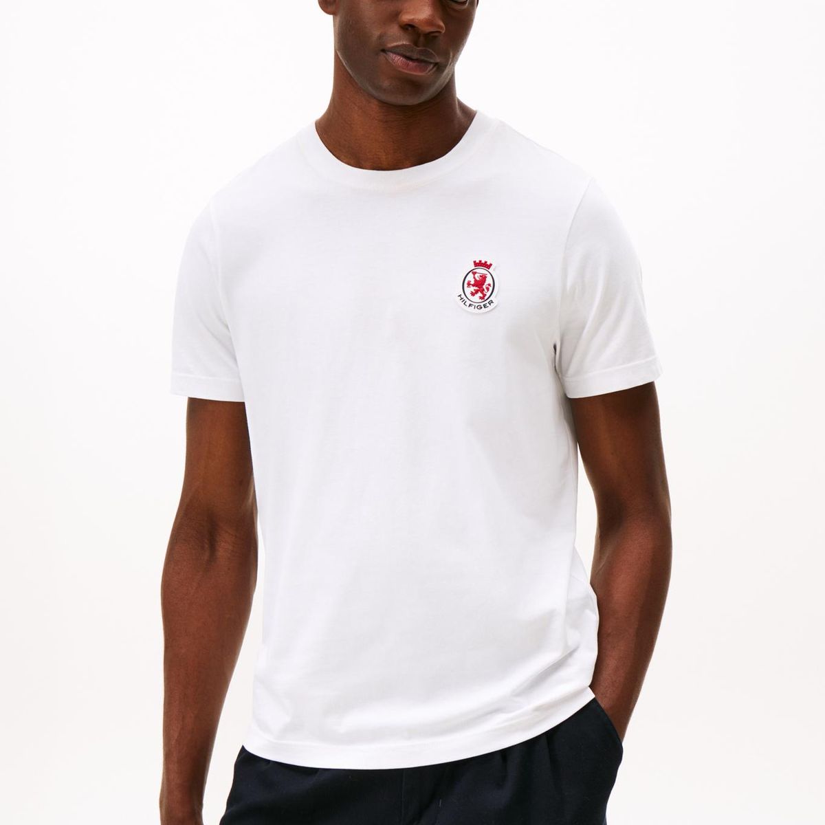 TOMMY HILFIGER - Polera Logo Crest Regular Fit Blanco Tommy Hilfiger