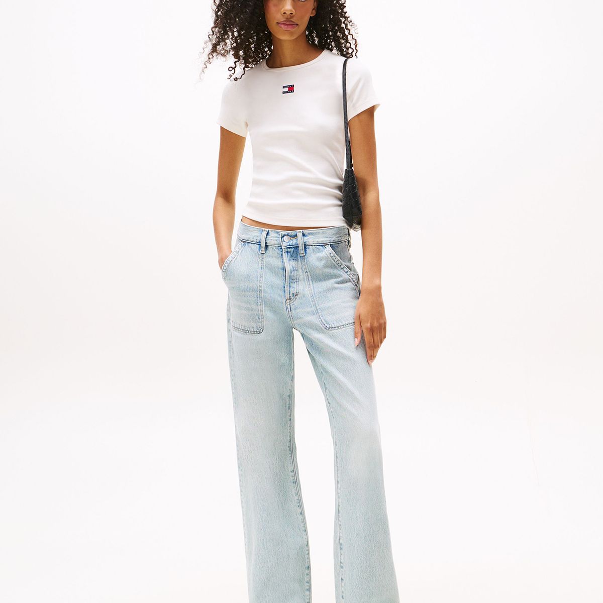 TOMMY HILFIGER - Polera Slim Fit Con Parche Blanco Tommy Jeans