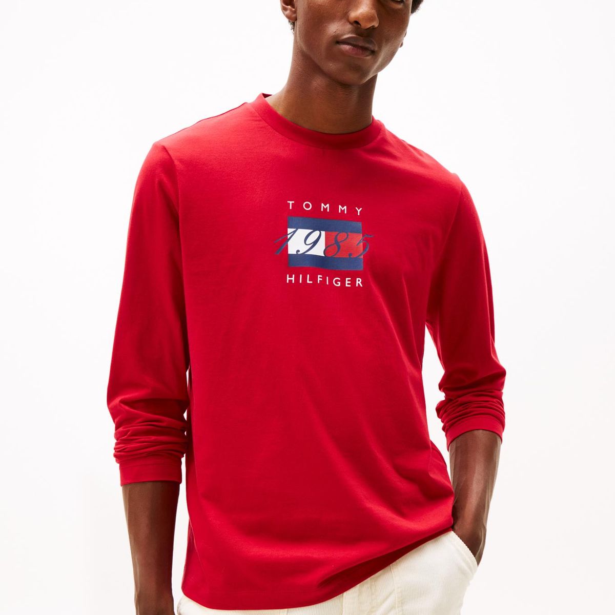 TOMMY HILFIGER - Polera Linear Flag Graphic Logo Rojo Tommy Hilfiger