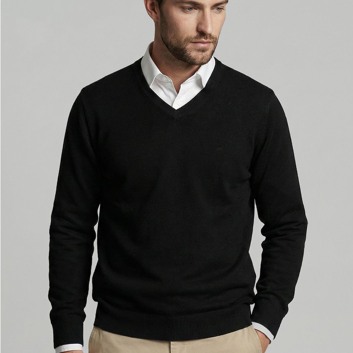 FEROUCH - Sweater Arizona V-Neck Black Ferouch