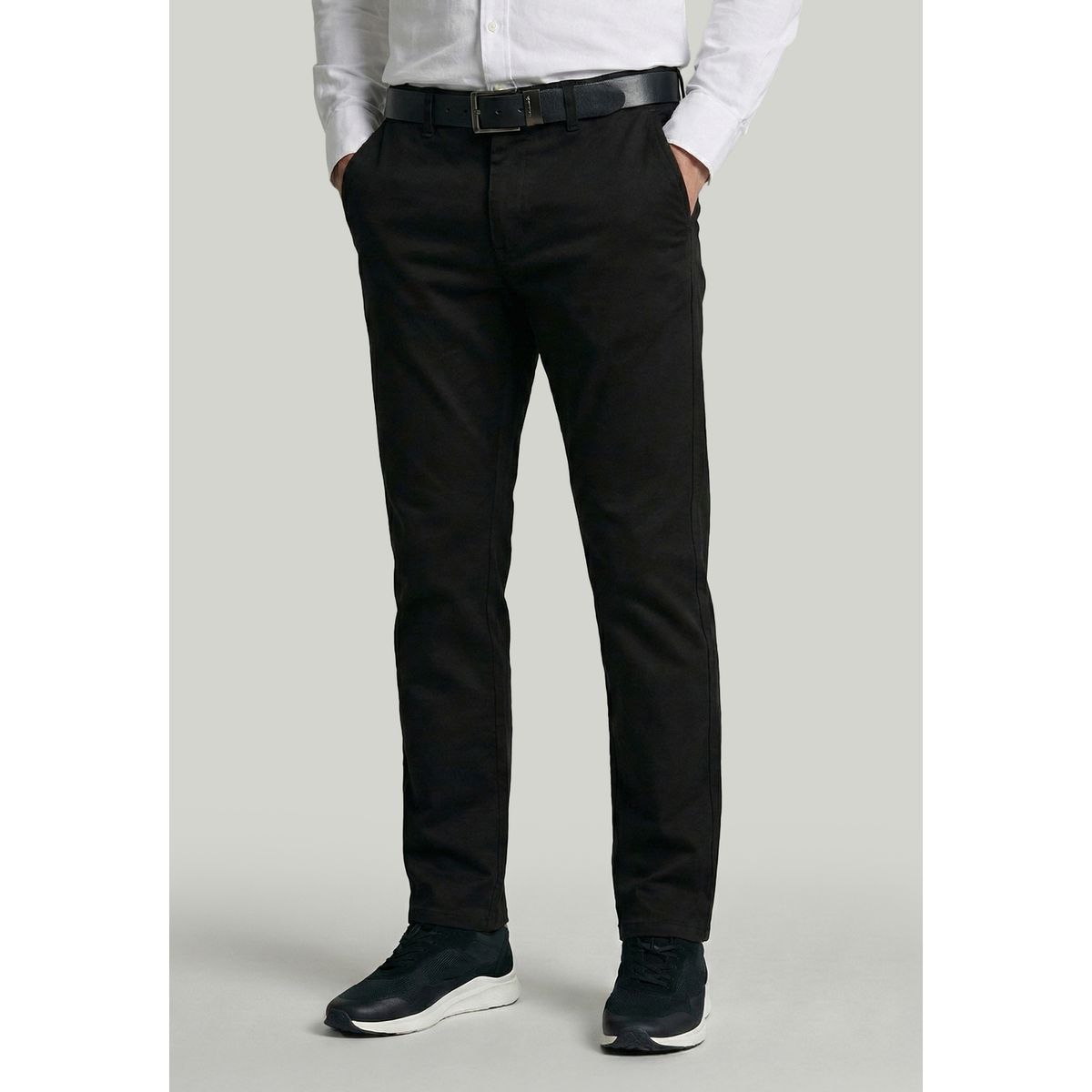 NEW MAN - Pantalón Bagneaux Regular Fit Black New Man