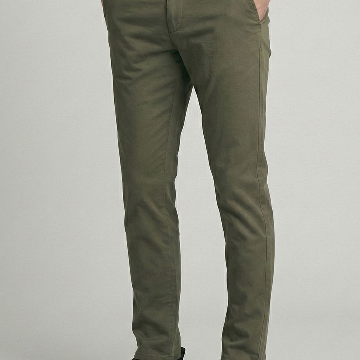 NEW MAN - Pantalón Bagneaux Slim Fit Military New Man