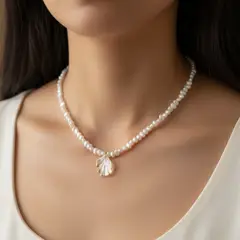 GENERICO - Collar mujer Perlas sintéticas con Concha Dorada