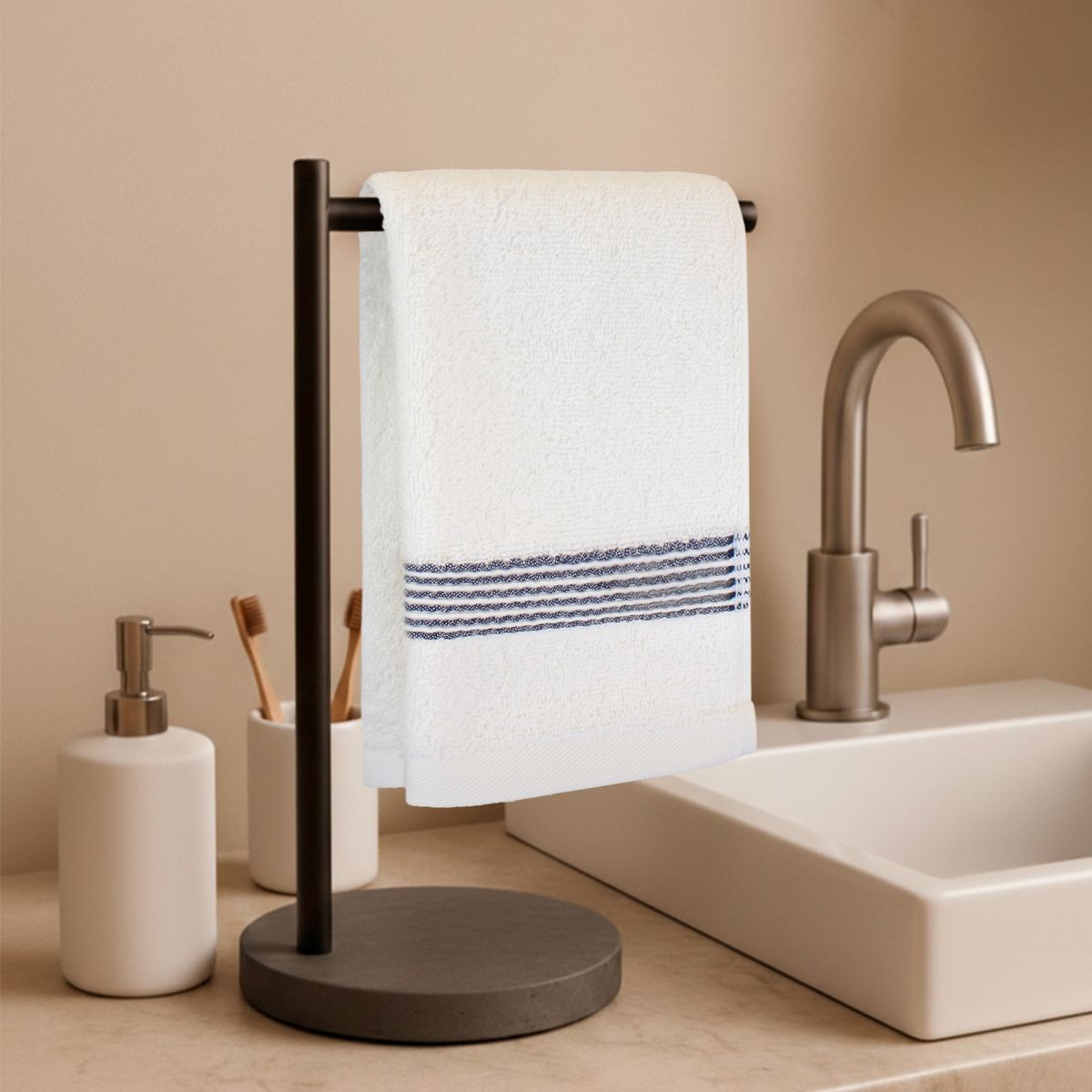 NAUTICA - Toalla de cara MAV Nautica 100% algodón suave 30x50cm blanca-azul marino