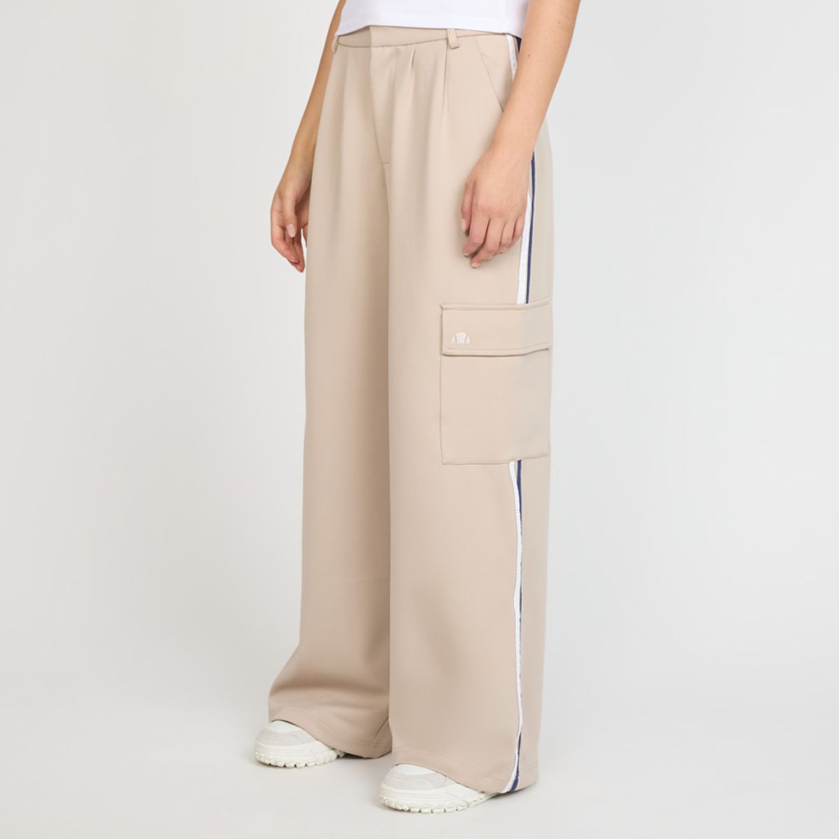 ELLESSE - PANTALON MUJER ELLESSE LUZ BEIGE