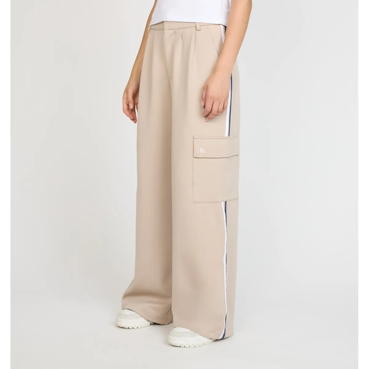ELLESSE - PANTALON MUJER ELLESSE LUZ BEIGE