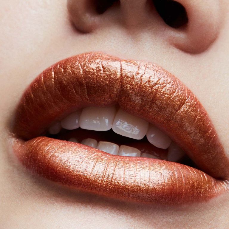 Labial Frost Lipstick Bronze Shimmer