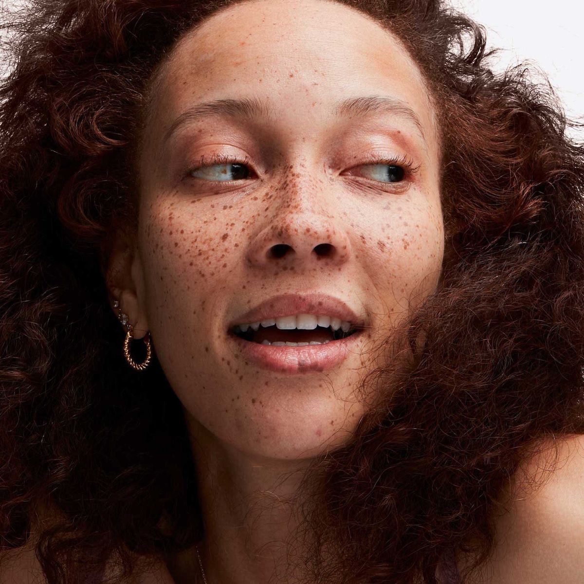 MAC - Base De Maquillaje Studio Radiance Face And Body Radiant Sheer Mac