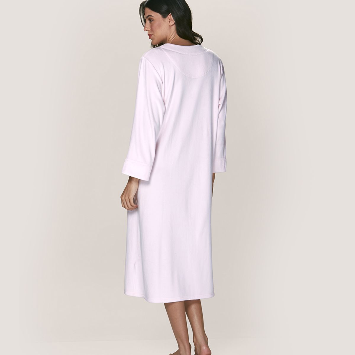 LADY GENNY - Bata Plush - Suavidad Elegante Para Días Fríos