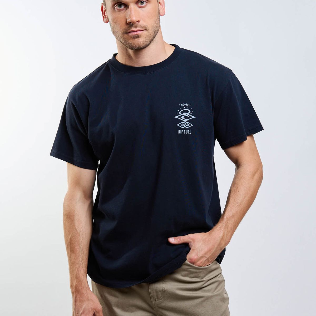RIP CURL - Polera MC Shore Negro Hombre Rip Curl