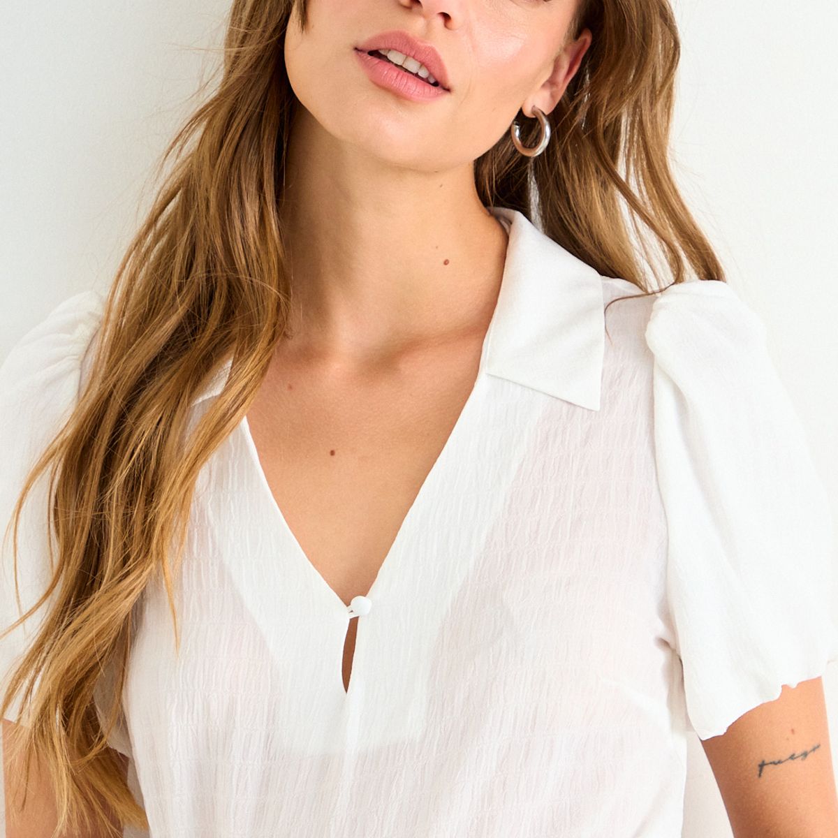 IO - Blusa Lisa Mujer Crudo Io