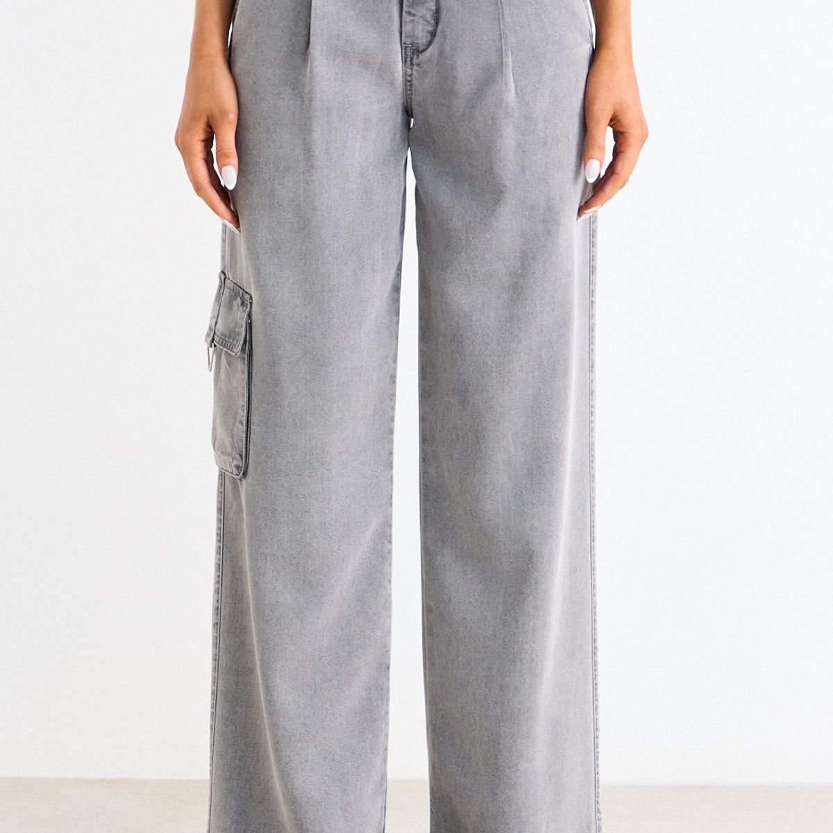 ASH - Jeans Cargo Mujer Gris Ash