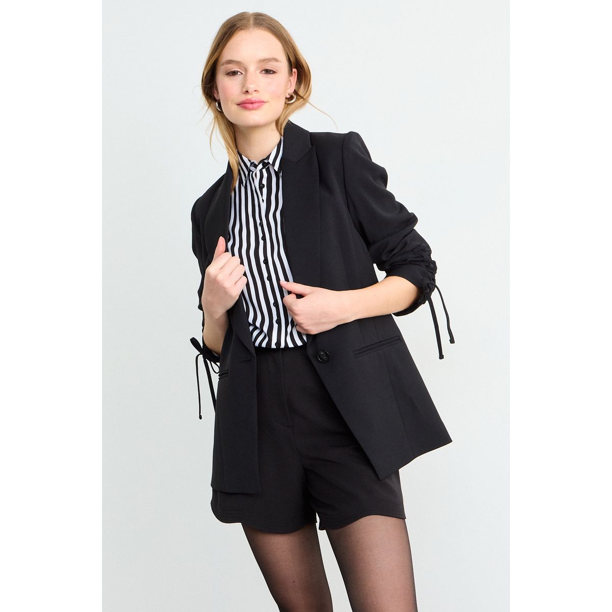 IO - Blazer Liso Mujer Negro Io