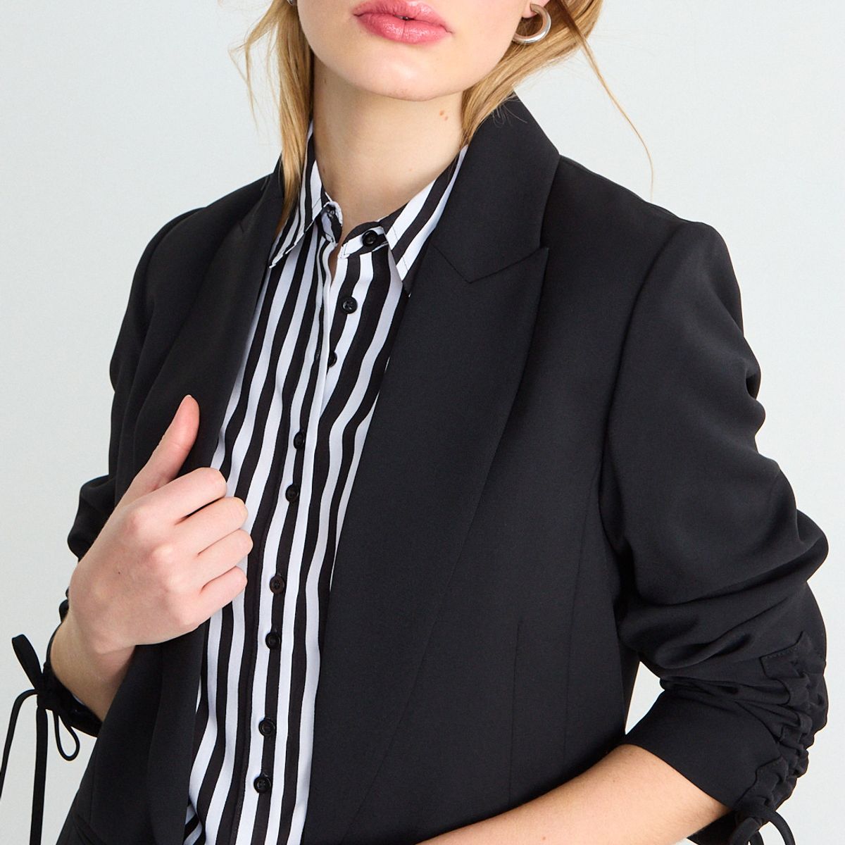 IO - Blazer Liso Mujer Negro Io