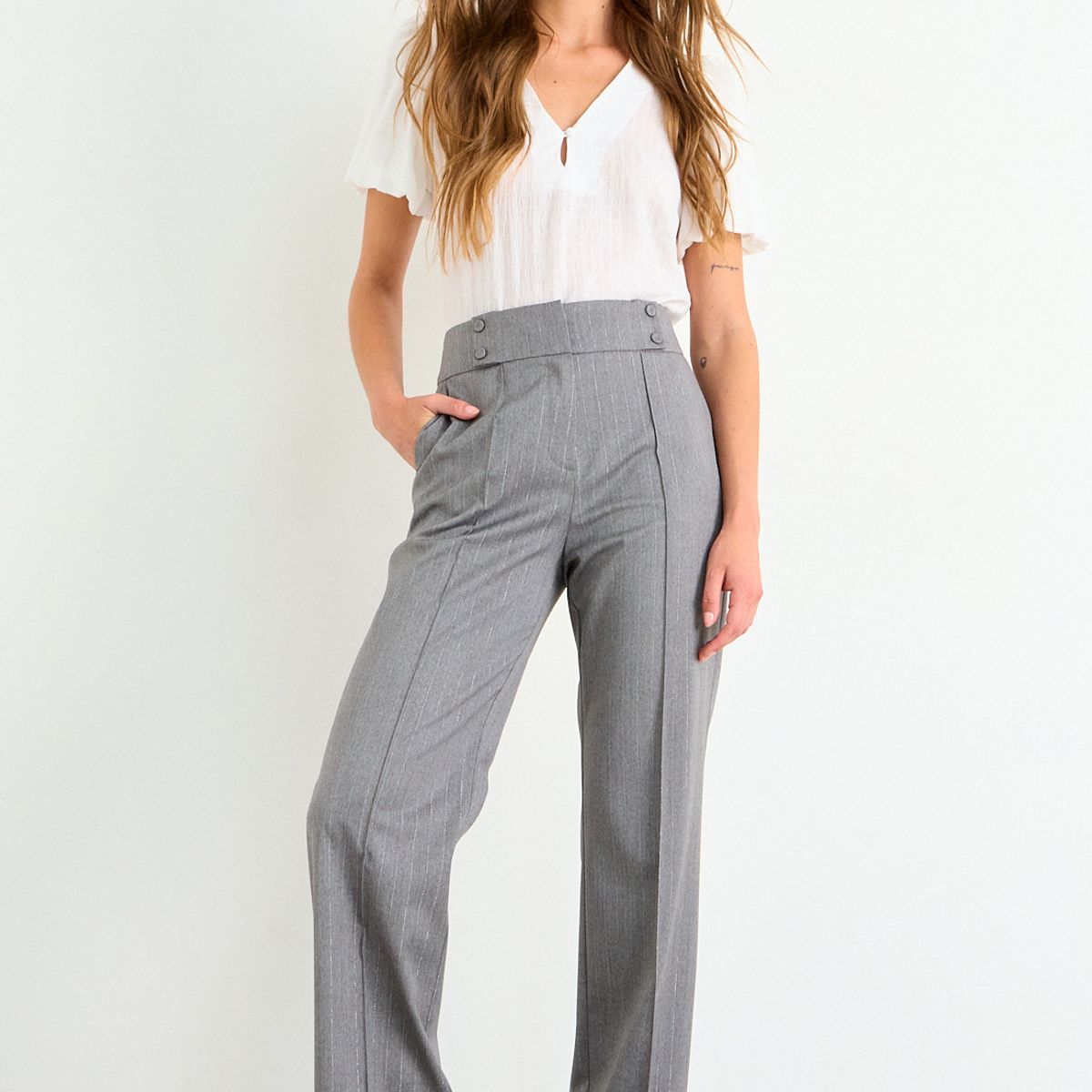 IO - Pantalon Fantasia Mujer Gris Io