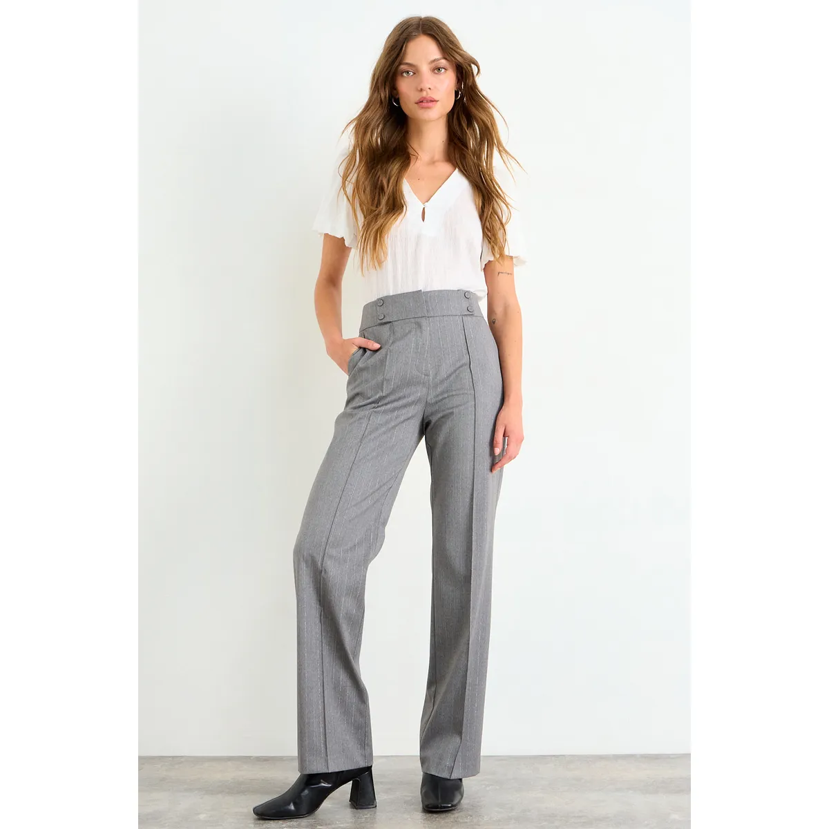 IO - Pantalon Fantasia Mujer Gris Io