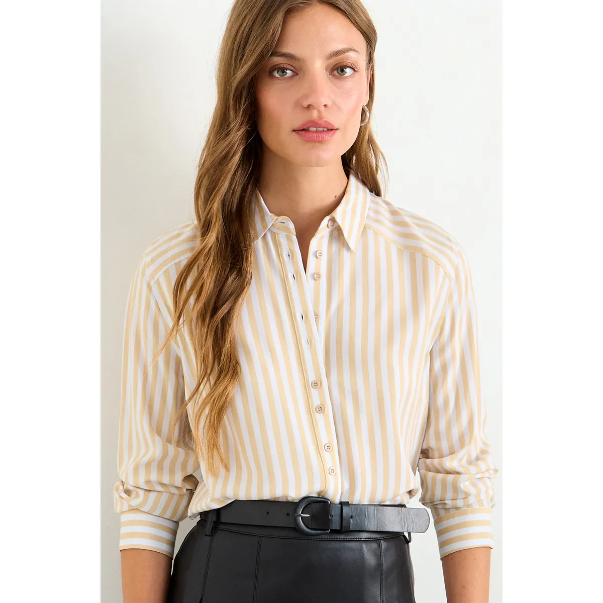 IO - Blusa Fantasia Mujer Beige Io