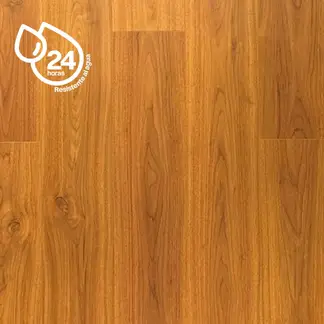 EGGER - Piso Fotolaminado Langley Walnut Rojo 1292x193x8 mm
