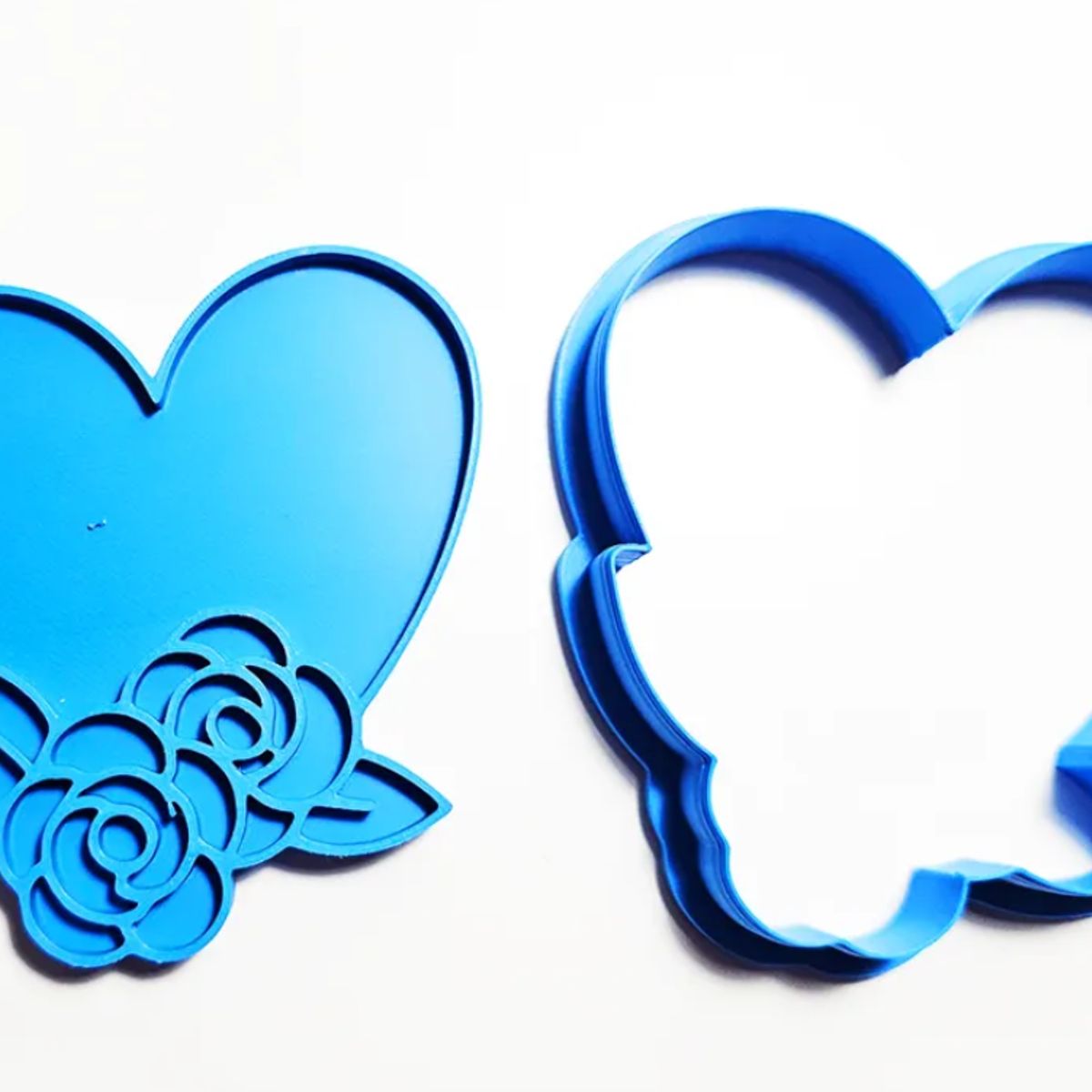 GENERICO - Cortador y sello de Galletas - Corazón con Rosas